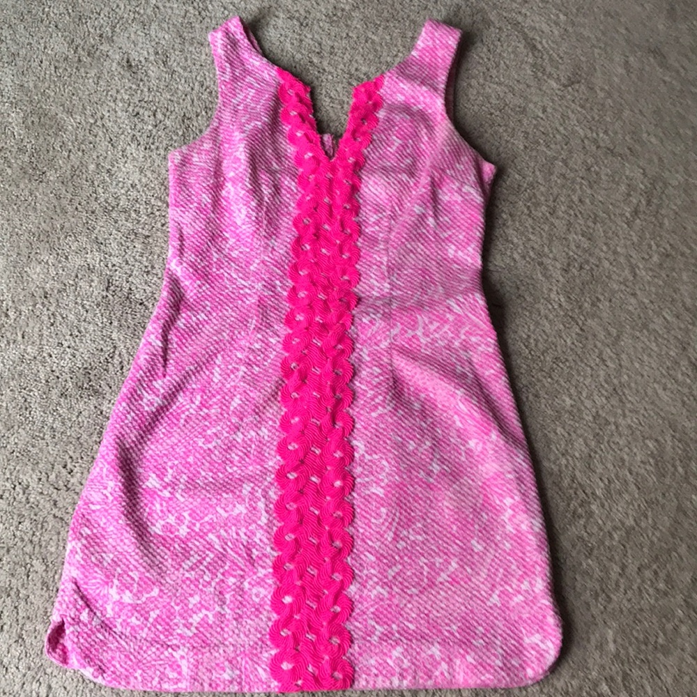 Lilly Pulitzer pink shift dress!